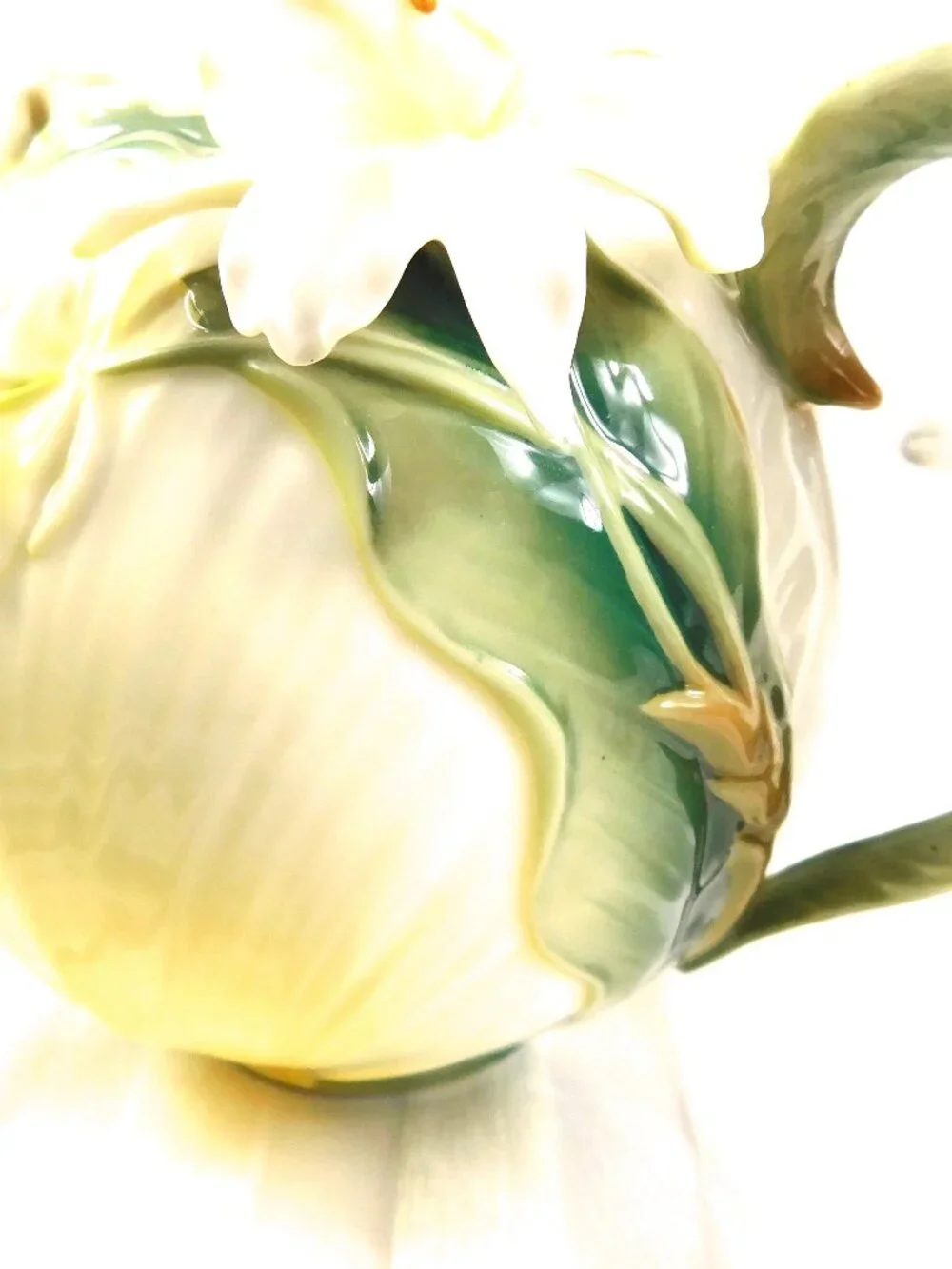 Pier 1 Teapot in Ginger Lily # 27151